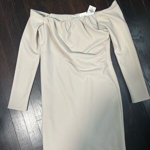 Abercrombie & Fitch Tan Pleated Off-Shoulder Sheath Dress